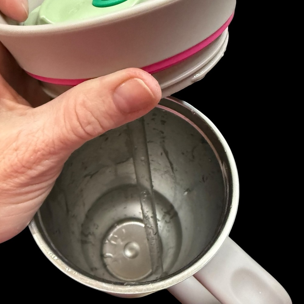 Owala pale green with  Pink Accent 40 oz tumbler - Picture 4 of 7